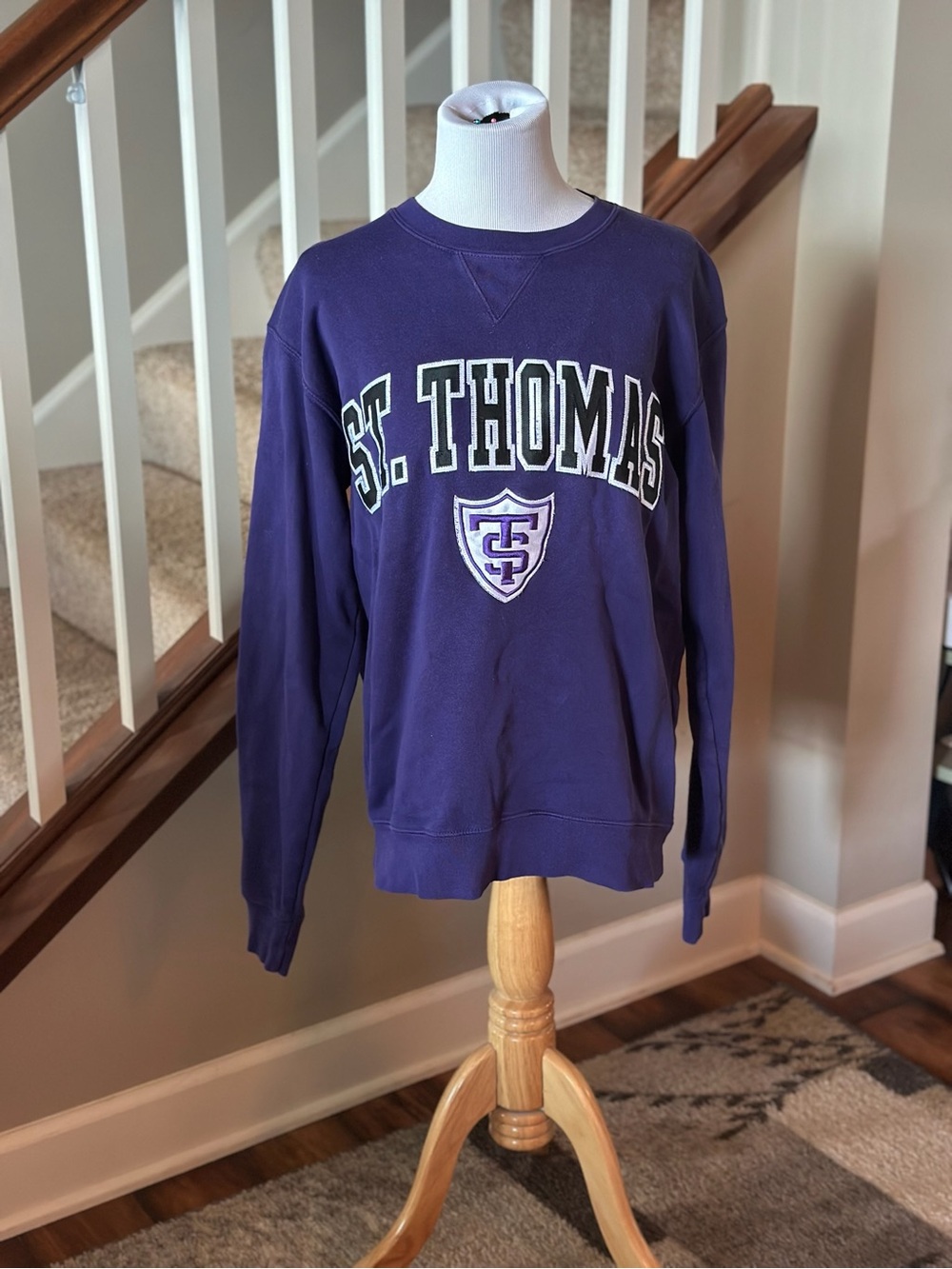 St. Thomas Purple Crewneck Pullover Sweatshirt - D1017